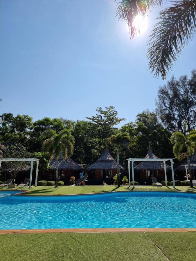 Phayam Cottage Resort Koh Phayam Exteriér fotografie